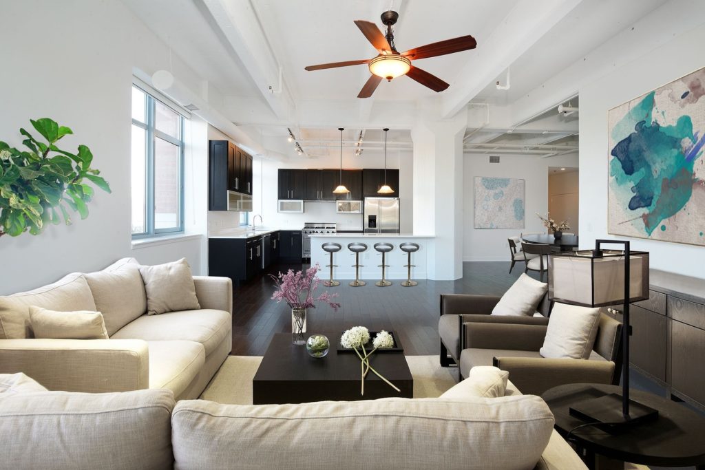 Pros and Cons of Buying a Condo