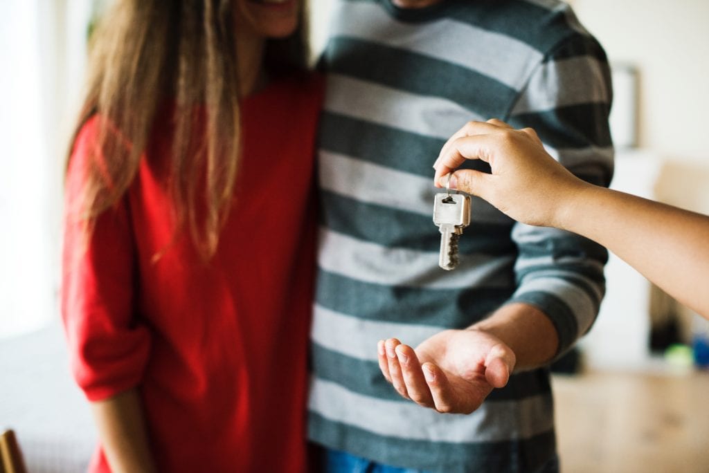 How To Convince a Seller to Accept Your Offer